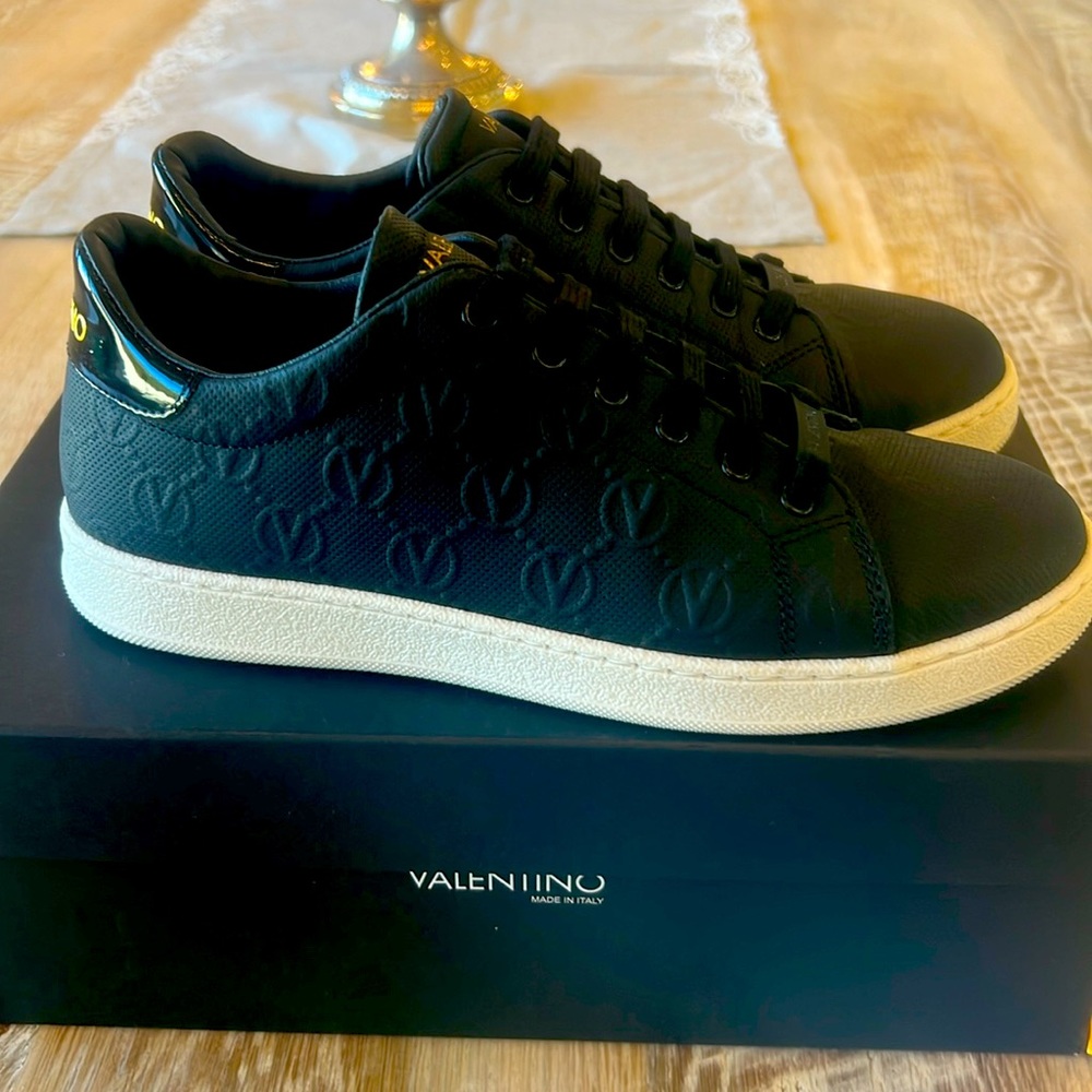 Valentino Cassandra Sneakers